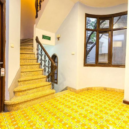 Chikoo Homestay Spot-On Hanoi Eksteriør billede