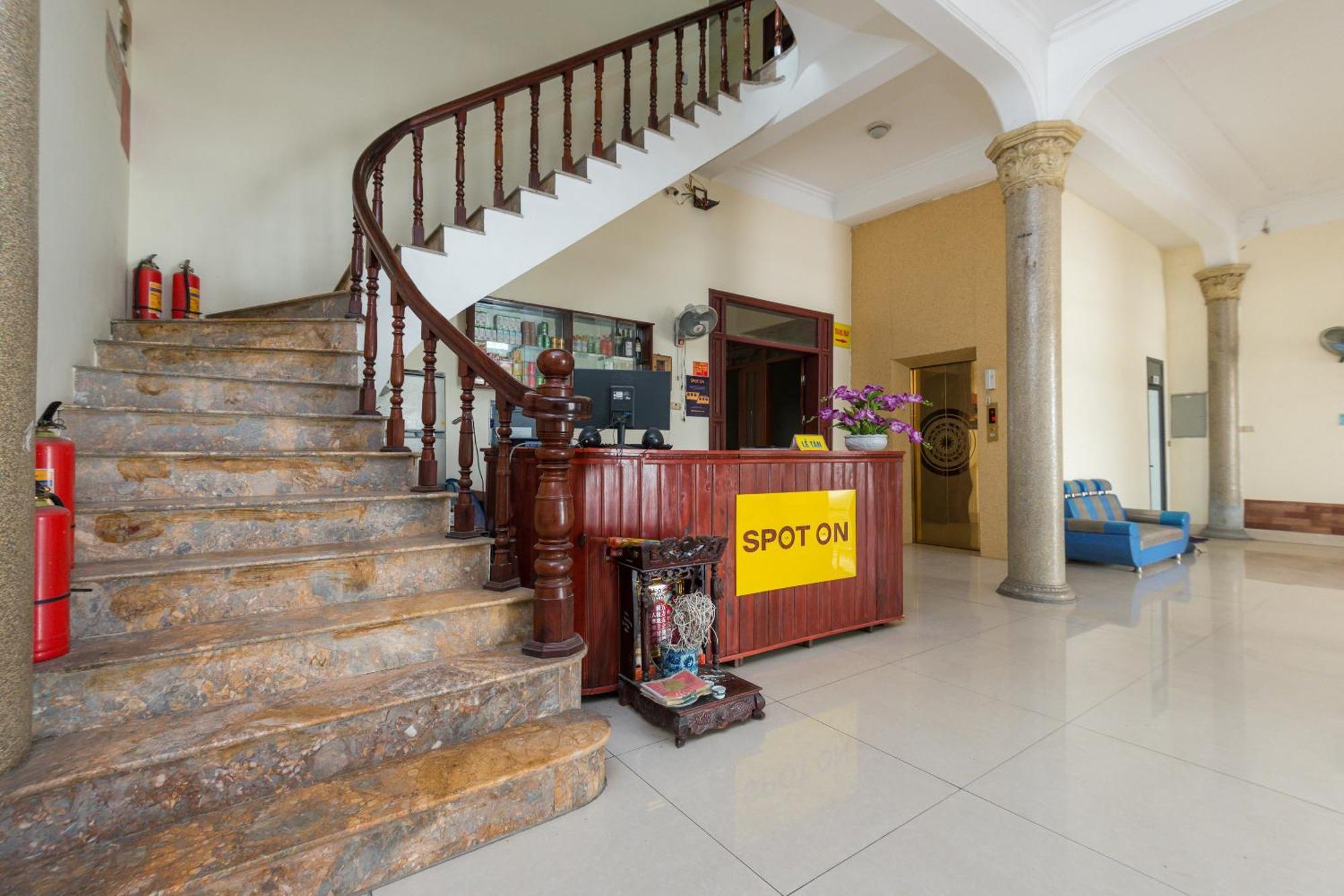 Chikoo Homestay Spot-On Hanoi Eksteriør billede