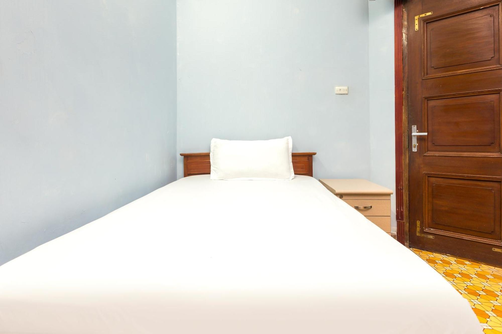 Chikoo Homestay Spot-On Hanoi Eksteriør billede